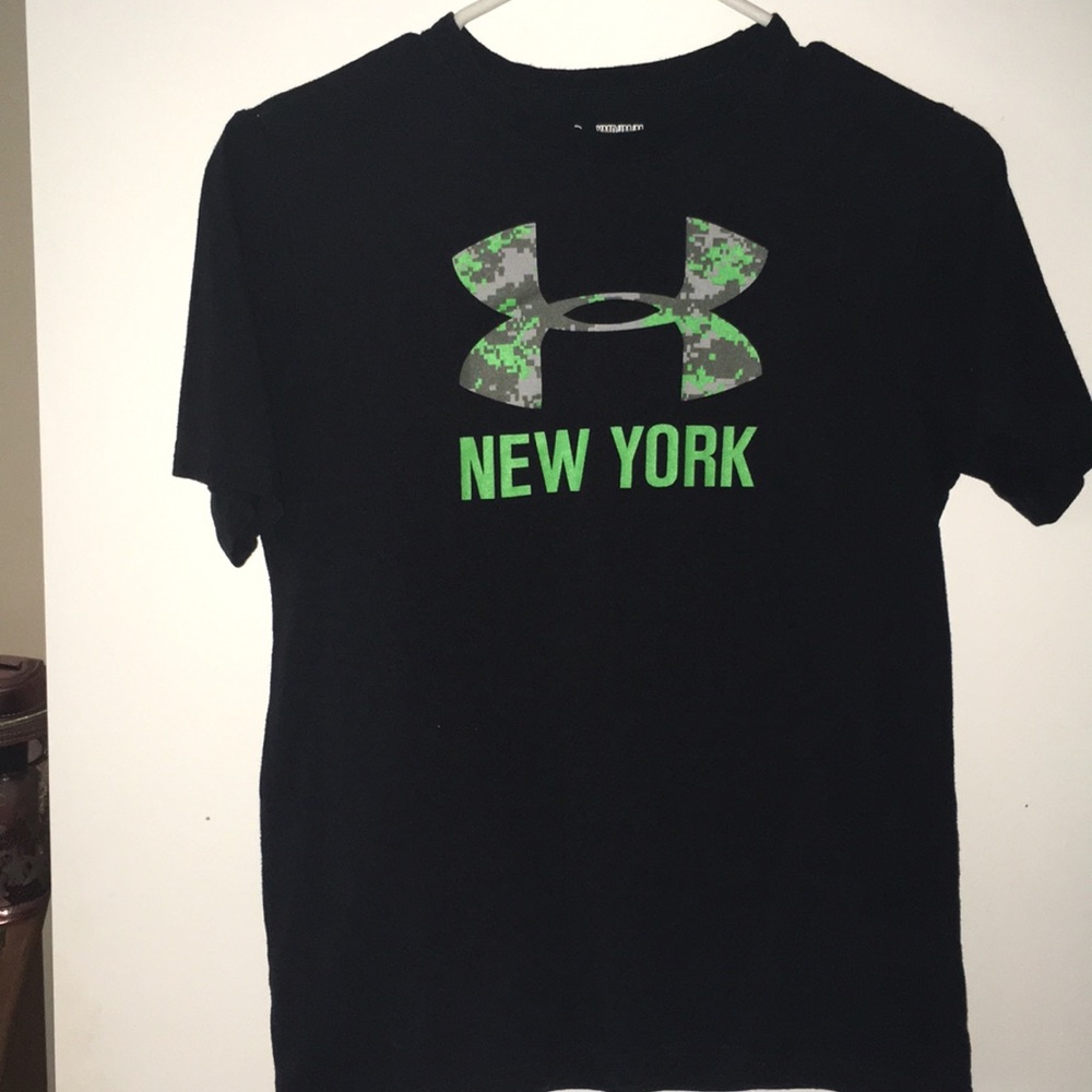 Under armour shirt
